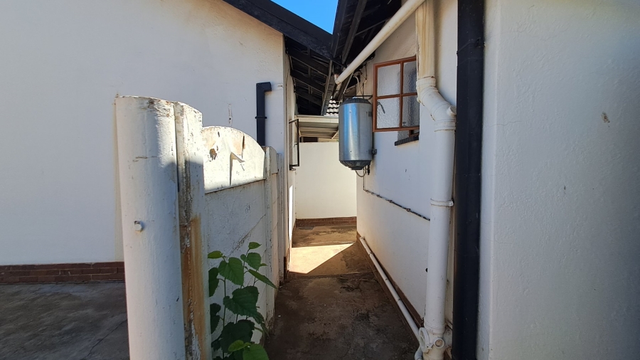 10 Bedroom Property for Sale in Universitas Free State